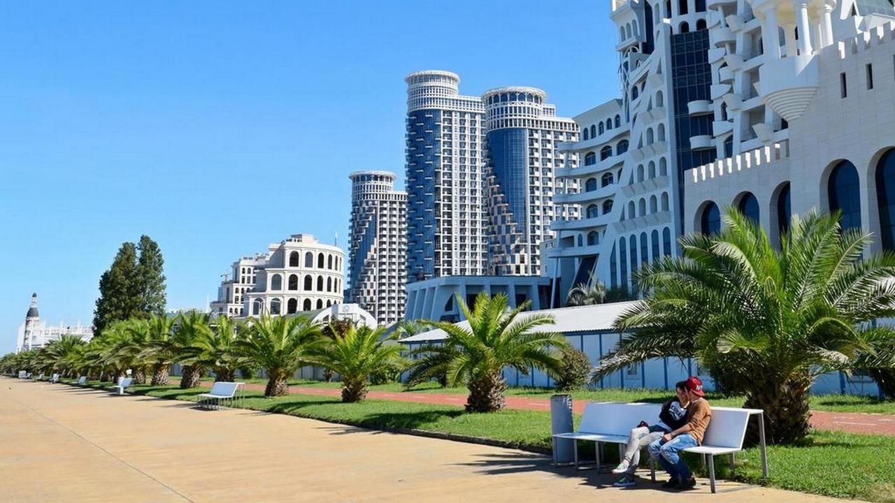 Апарт-отели Aparthotel Selfie Батуми-31